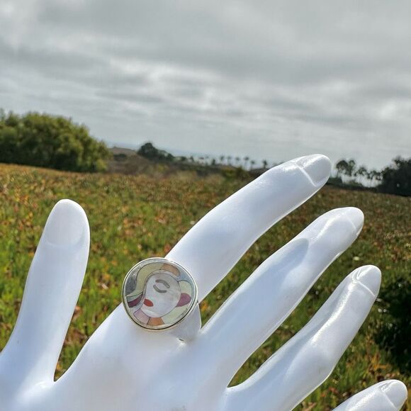 Eric Grossbardt 18K Gold & Sterling Silver Picasso Museum Inlay Ring - Picture 5 of 11